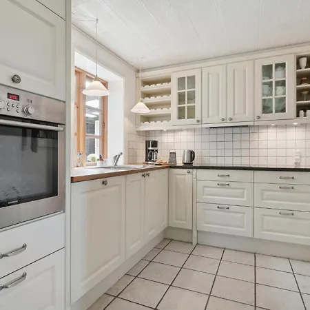 Stunning In With Kitchen Vakantiehuis